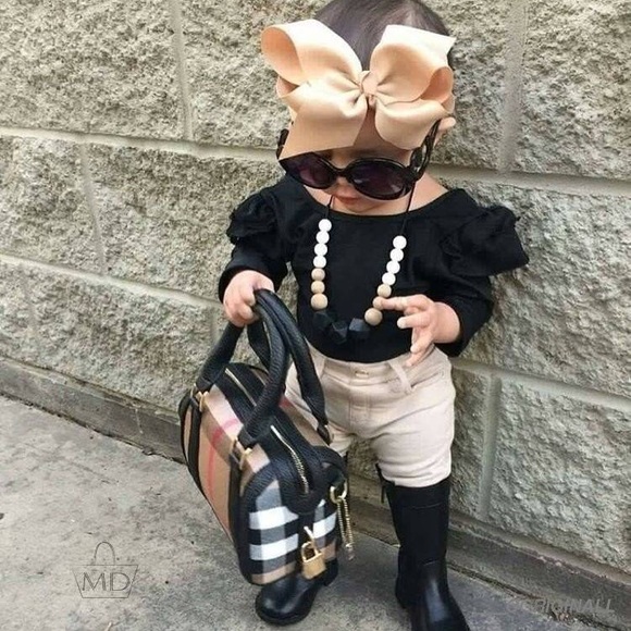 Meet your Posher, Maria - Picture 1 of 12